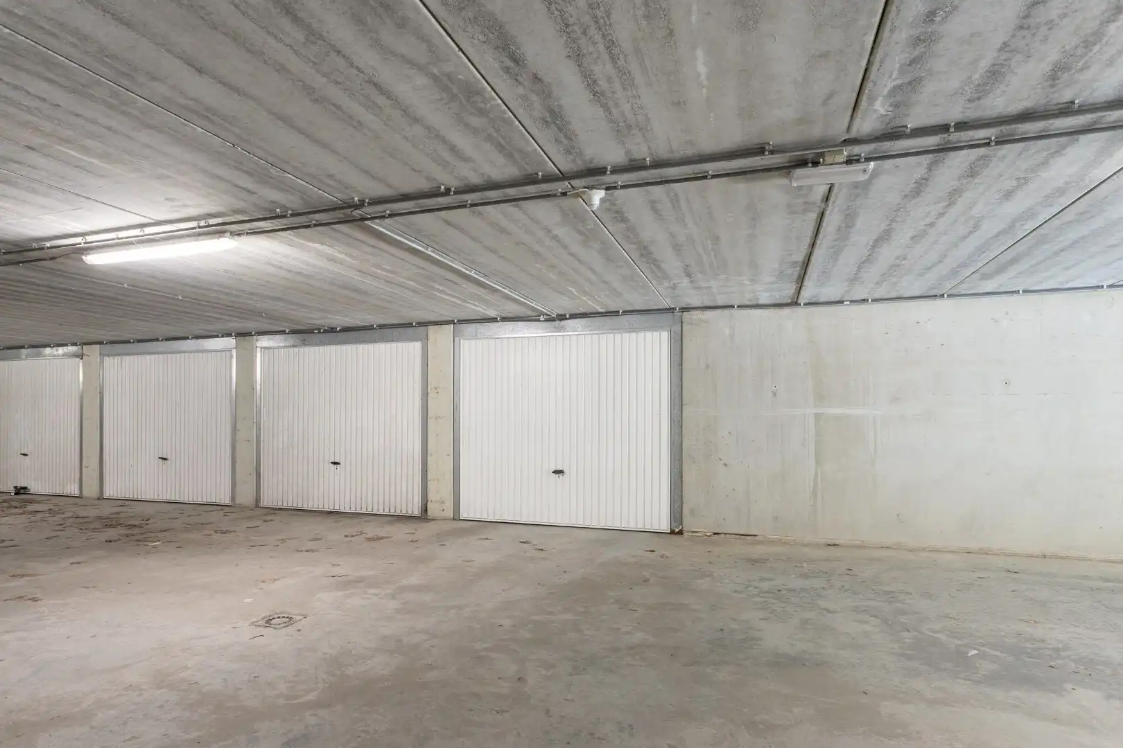App. 3 slpk, terras en garagebox  foto 13