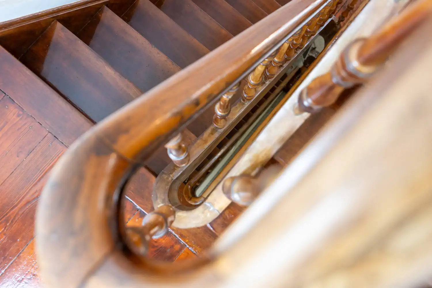 Karaktervolle, instapklare herenwoning met heerlijke stadstuin op toplocatie te Antwerpen-Zuid foto 17