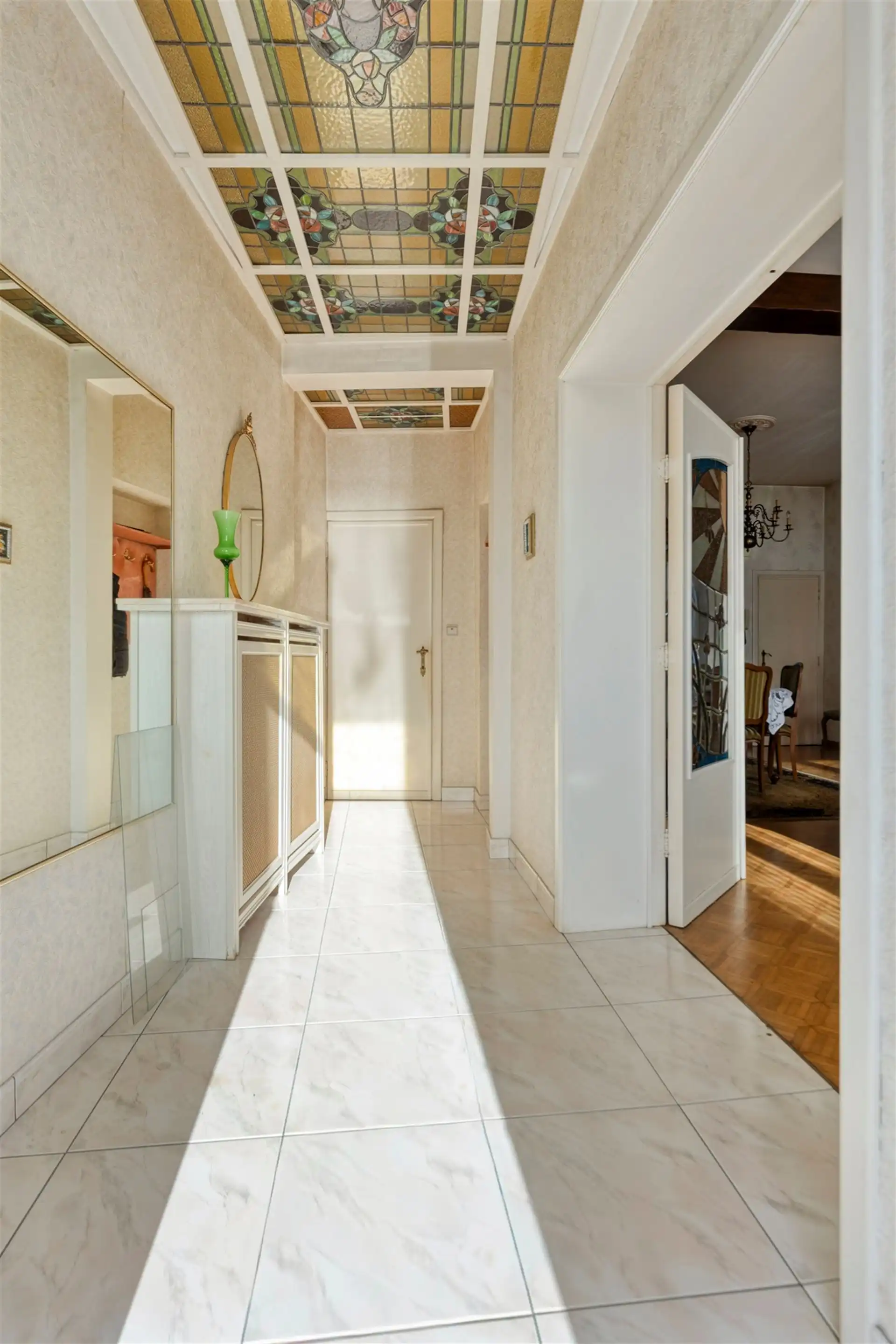 Karaktervolle woning met 3 (mogelijk 4) slaapkamers.  foto 2