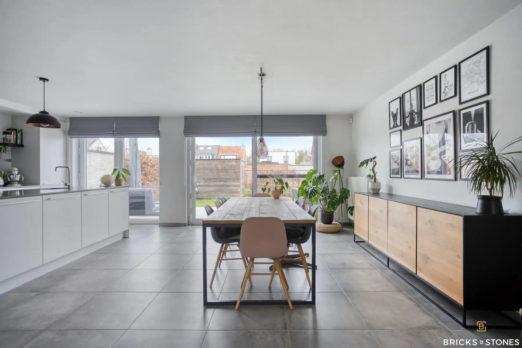 Recente HOB met 4 slaapkamers en tuin foto 3