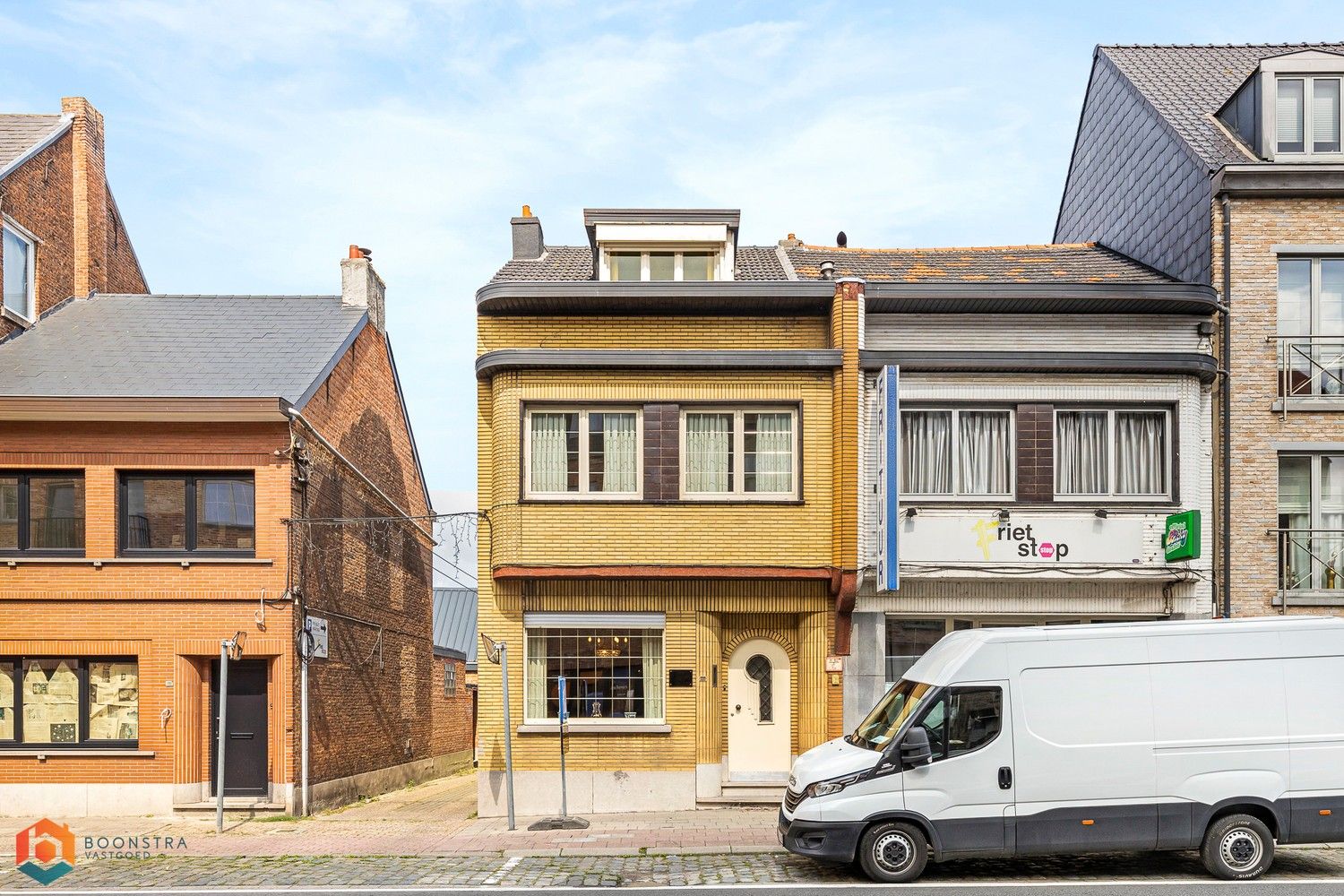 Hoofdfoto van de publicatie: Woning met 3 slpkrs en tuin in centrum Putte