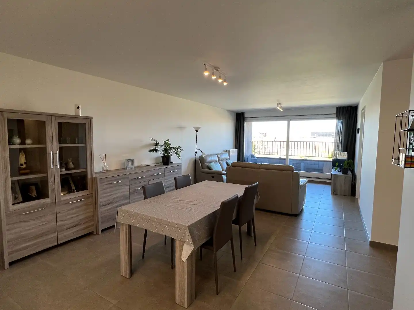 Energiezuinig appartement te huur te Harelbeke! foto 11