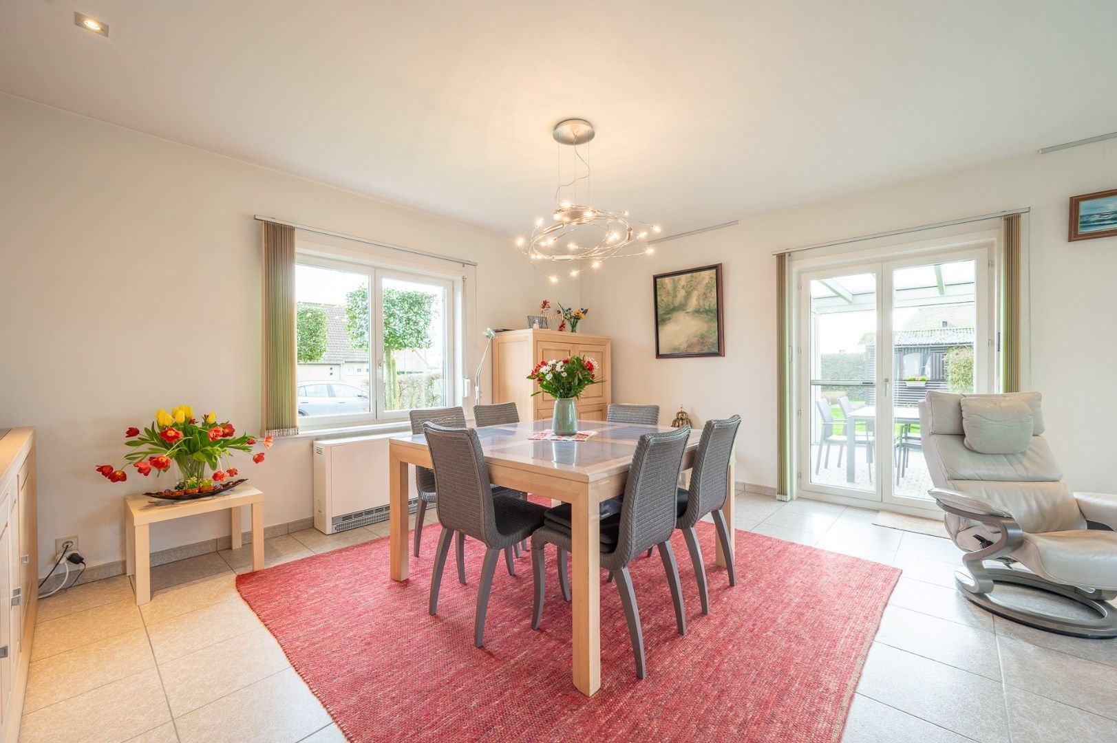 Vrijstaande woning met 4 slaapkamers en zongerichte tuin! foto 4