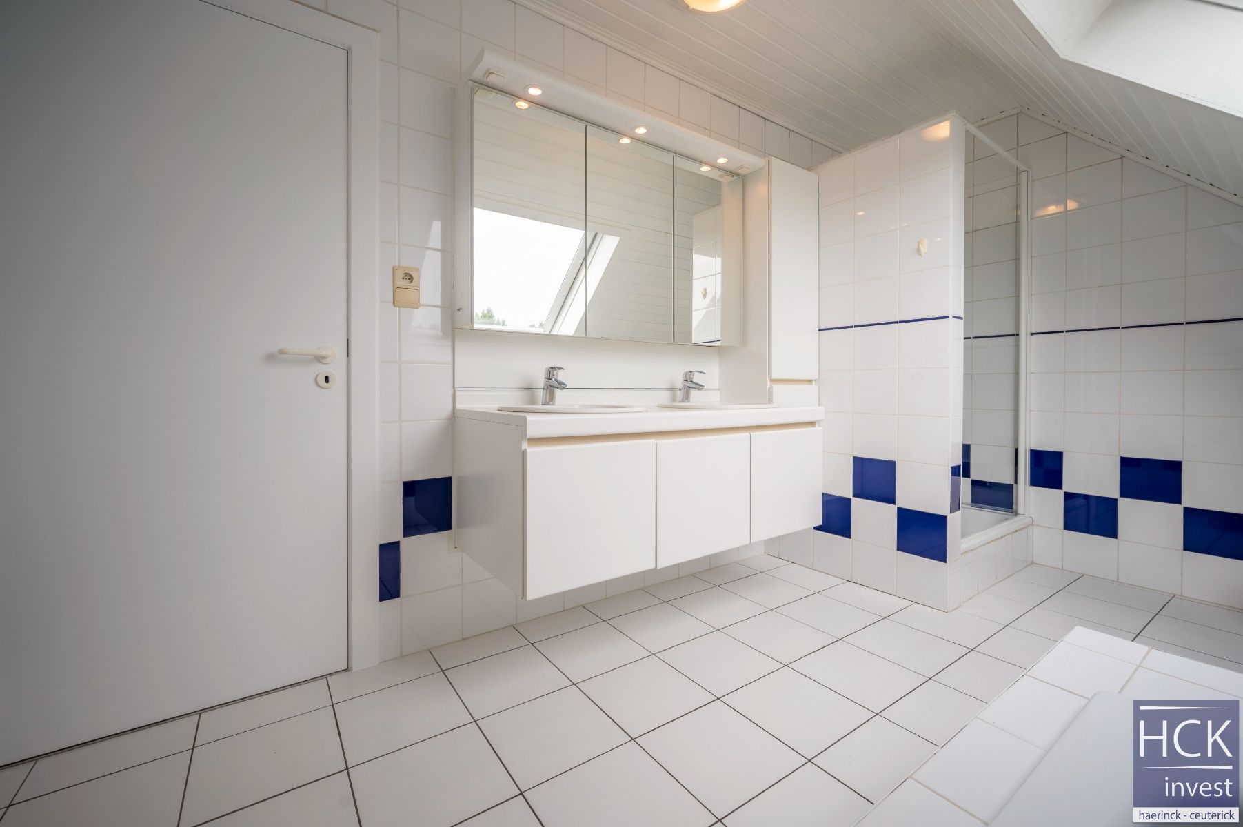 KRUISHOUTEM - Instapklare woning met 3 SLPK. én zongerichte tuin foto 20