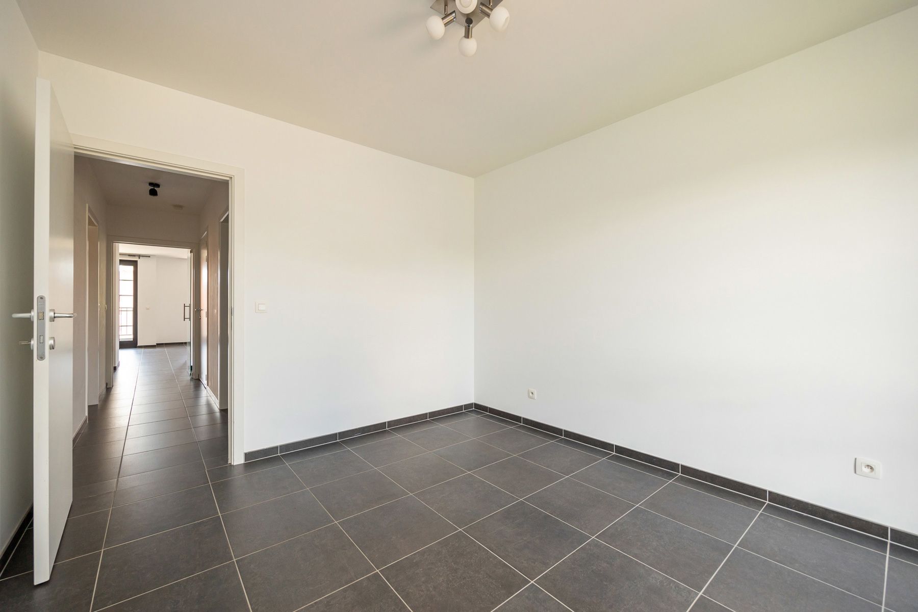 Energiezuinig appartement met 2 slaapkamers in het centrum van Merksplas. foto 11