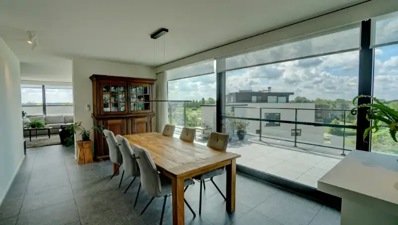 Exclusieve penthouse 137m² + dakterras 86m² in parkdomein foto 7