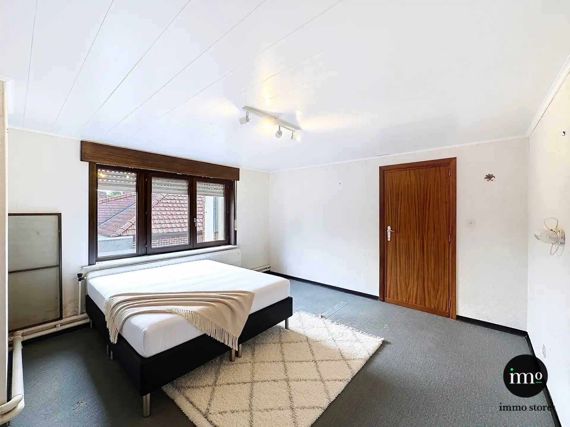 Stevige woning met tuin op rustige ligging in Ternat foto 19