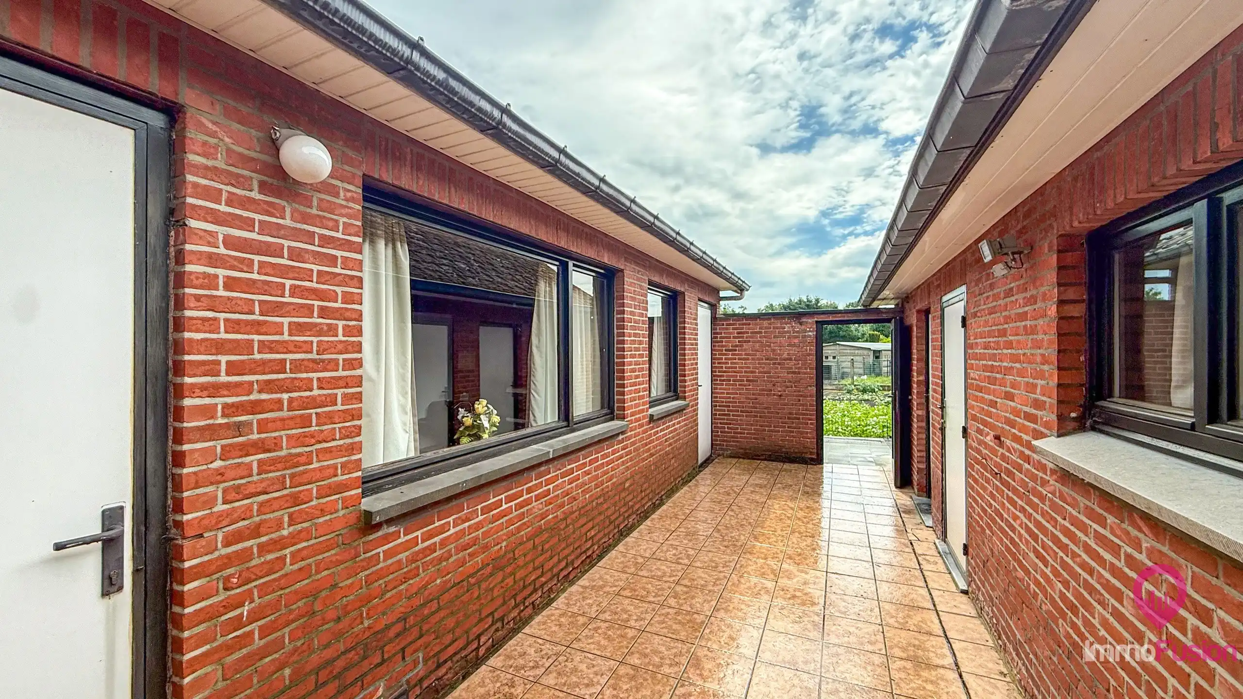 Ruime gezinswoning met 4 slpk op toplocatie in Helchteren foto 32
