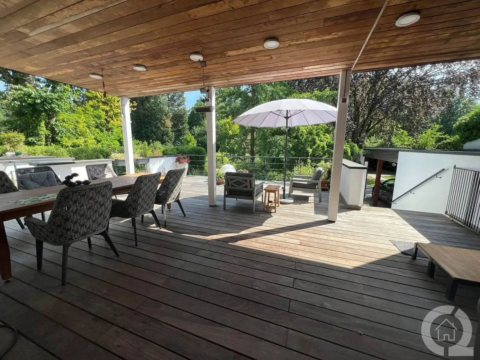 Appartement te koop foto {{pictureIndex}}