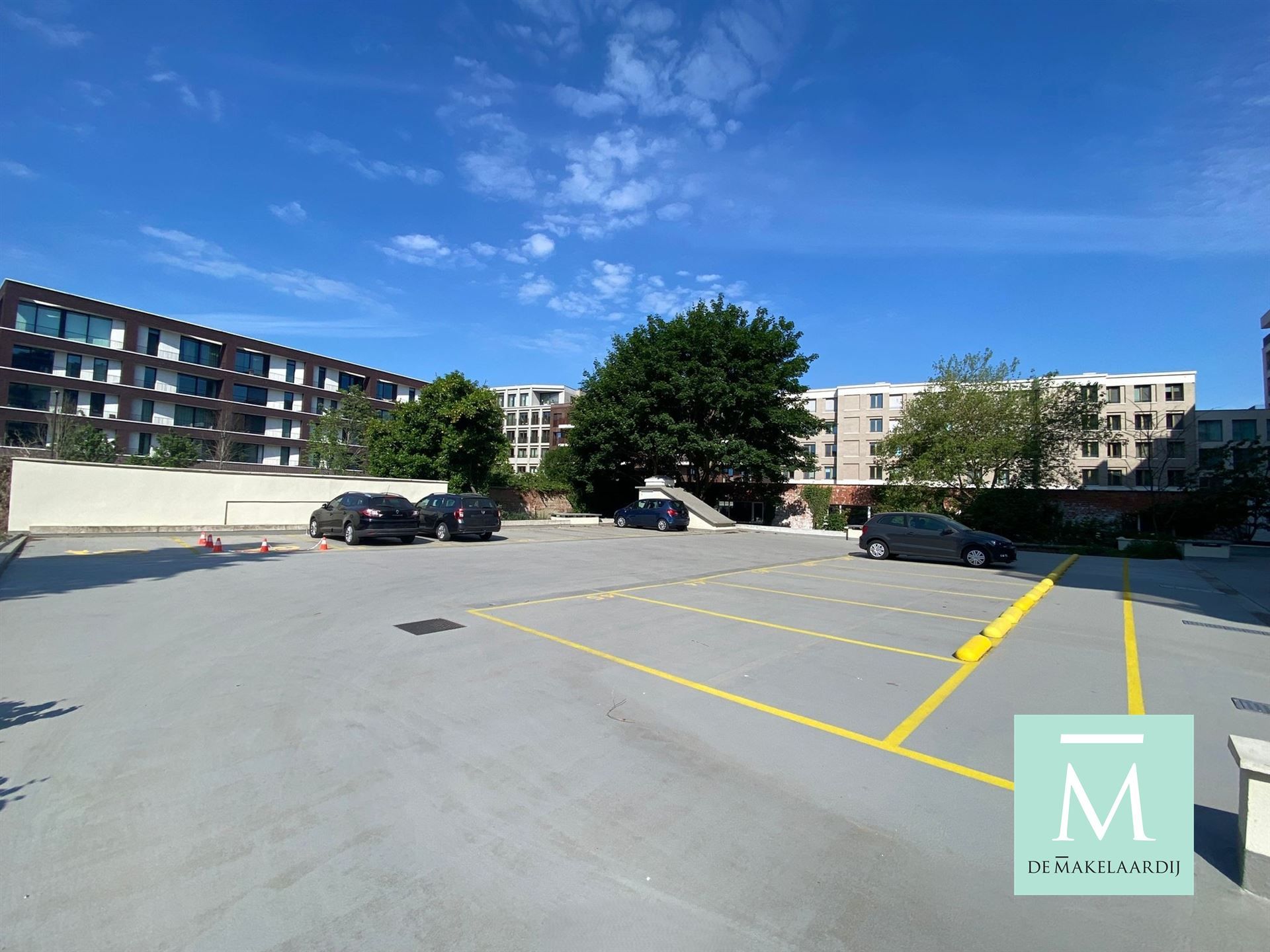 Meerdere autostaanplaatsen op toplocatie in Mechelen Residentie Jef Denyn foto 5