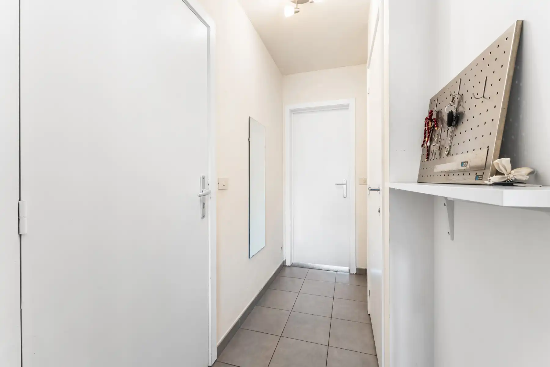 Stijlvol en verzorgd duplex appartement met moderne afwerking foto 3