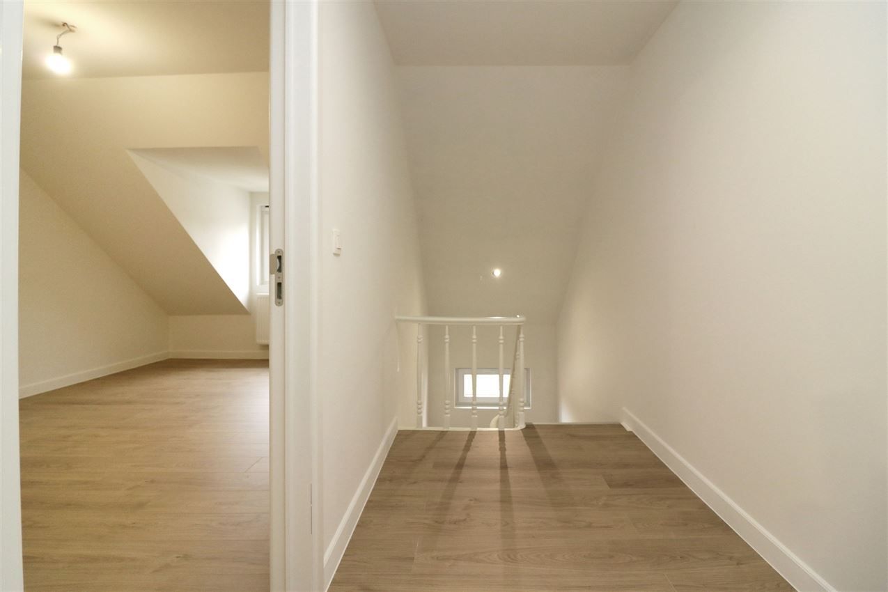 Hoogwaardig gerenoveerde stadswoning met 3slk en tuintje foto 33