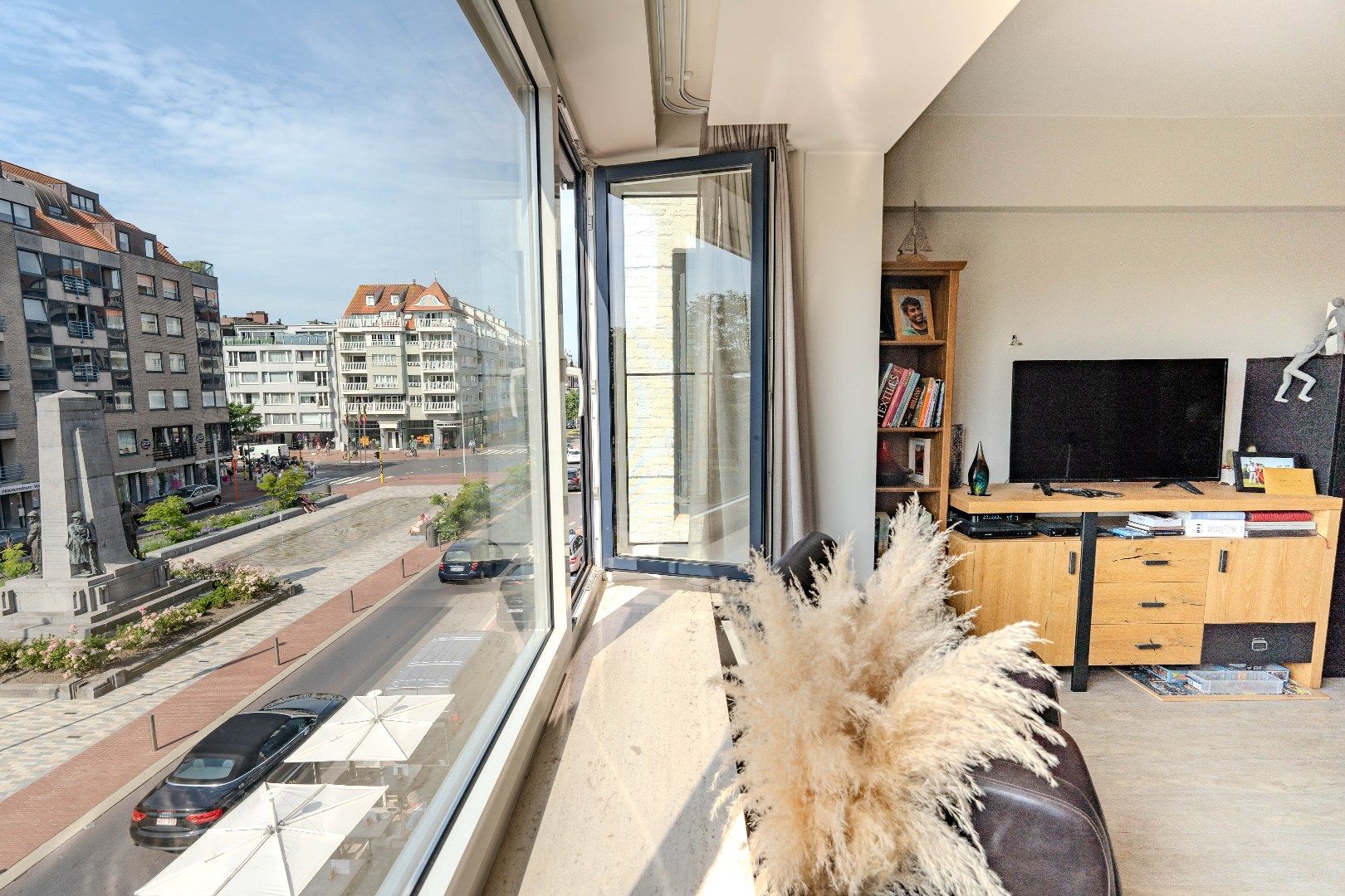 ()=>{if(producerUpdateValueVersion(node),producerAccessed(node),node.value===ERRORED)throw node.error;return node.value} Burg. Fr. Desmidtplein 6 - - 8300 Knokke