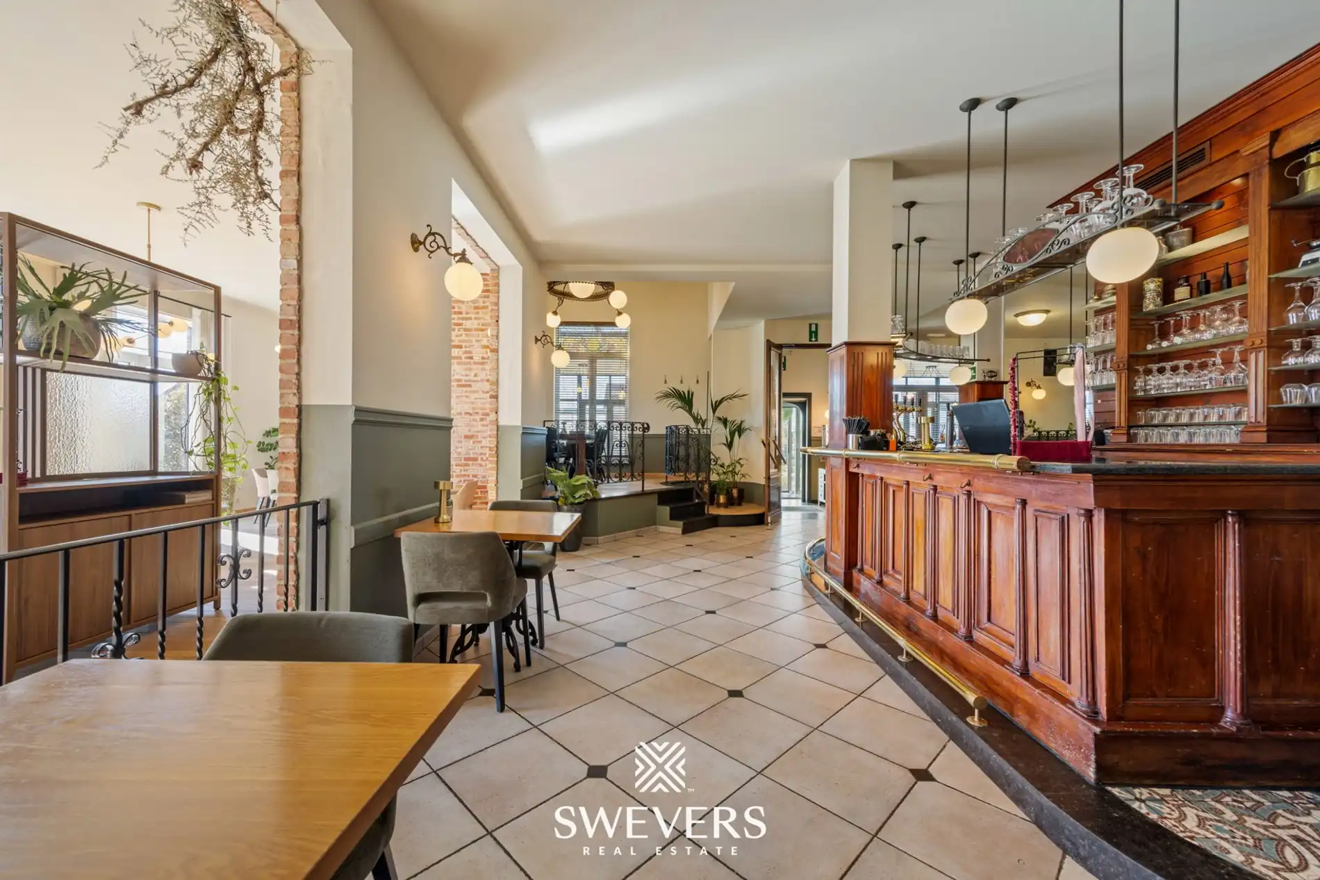 Gekende horecazaak (Het Landerhuys) te Koersel met appartement foto 5