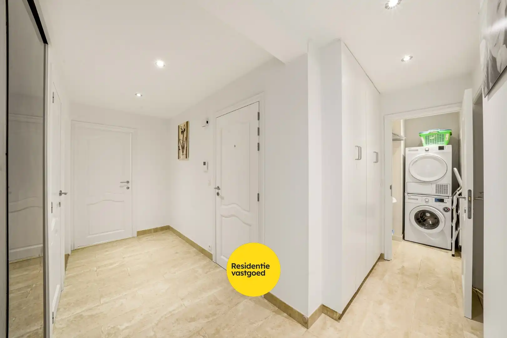 Ruim appartement met 3 slaapkamers, 2 terrassen, garage en staanplaats in Oostende foto 21