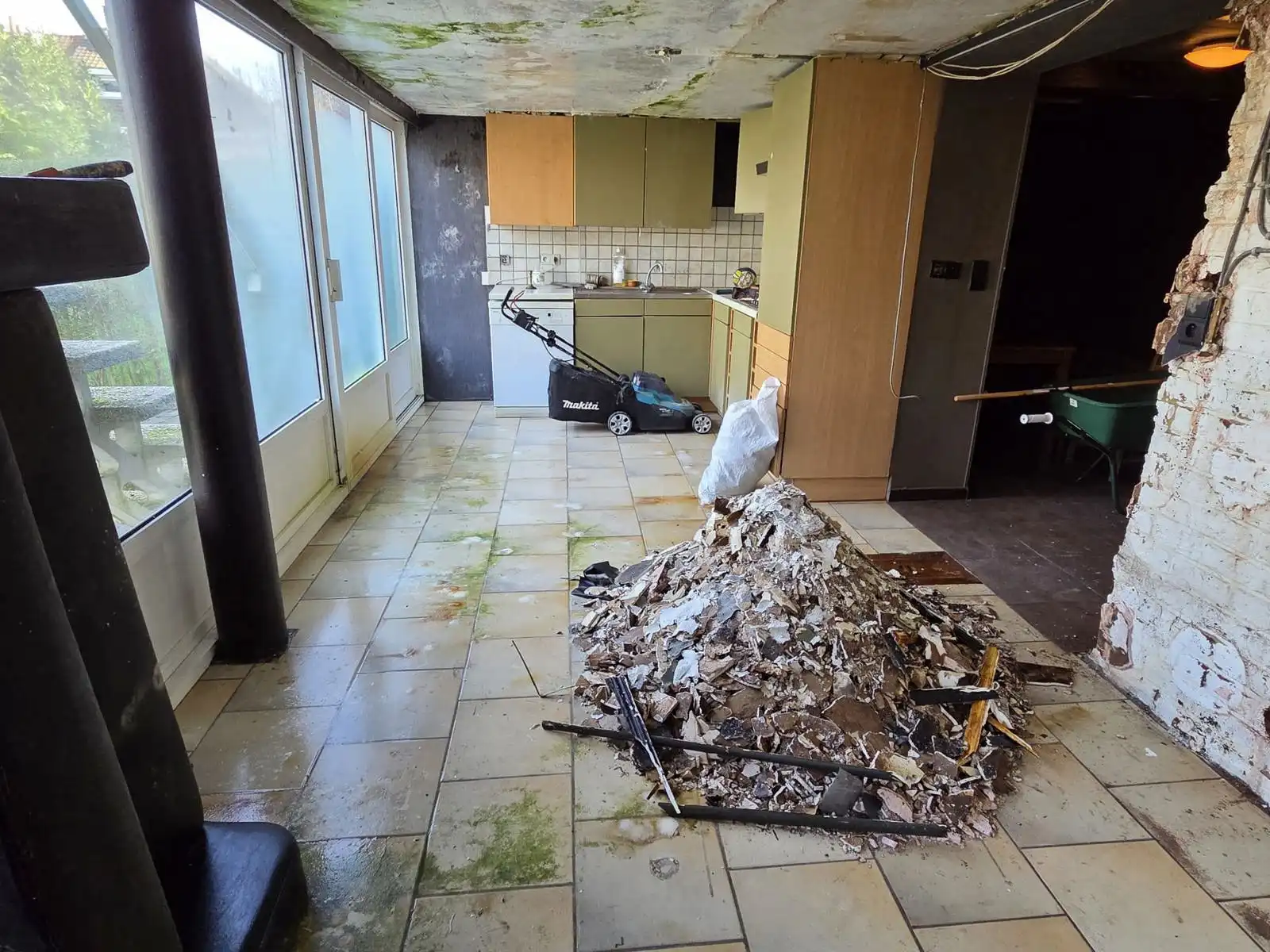 WSB-IMMO: Ruime gezinswoning met tuin te Dilbeek! foto 18