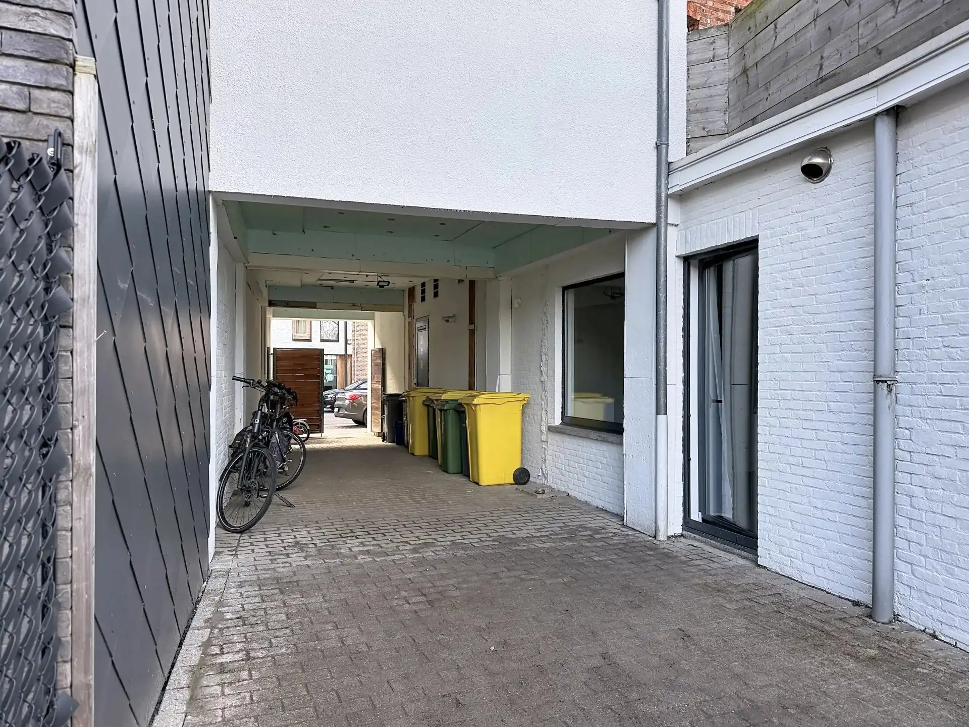 Zeer gezellig gelijkvloers appartement met 1 (mog. 2) slaapkamers, tuin, terras en staanplaats. foto 24