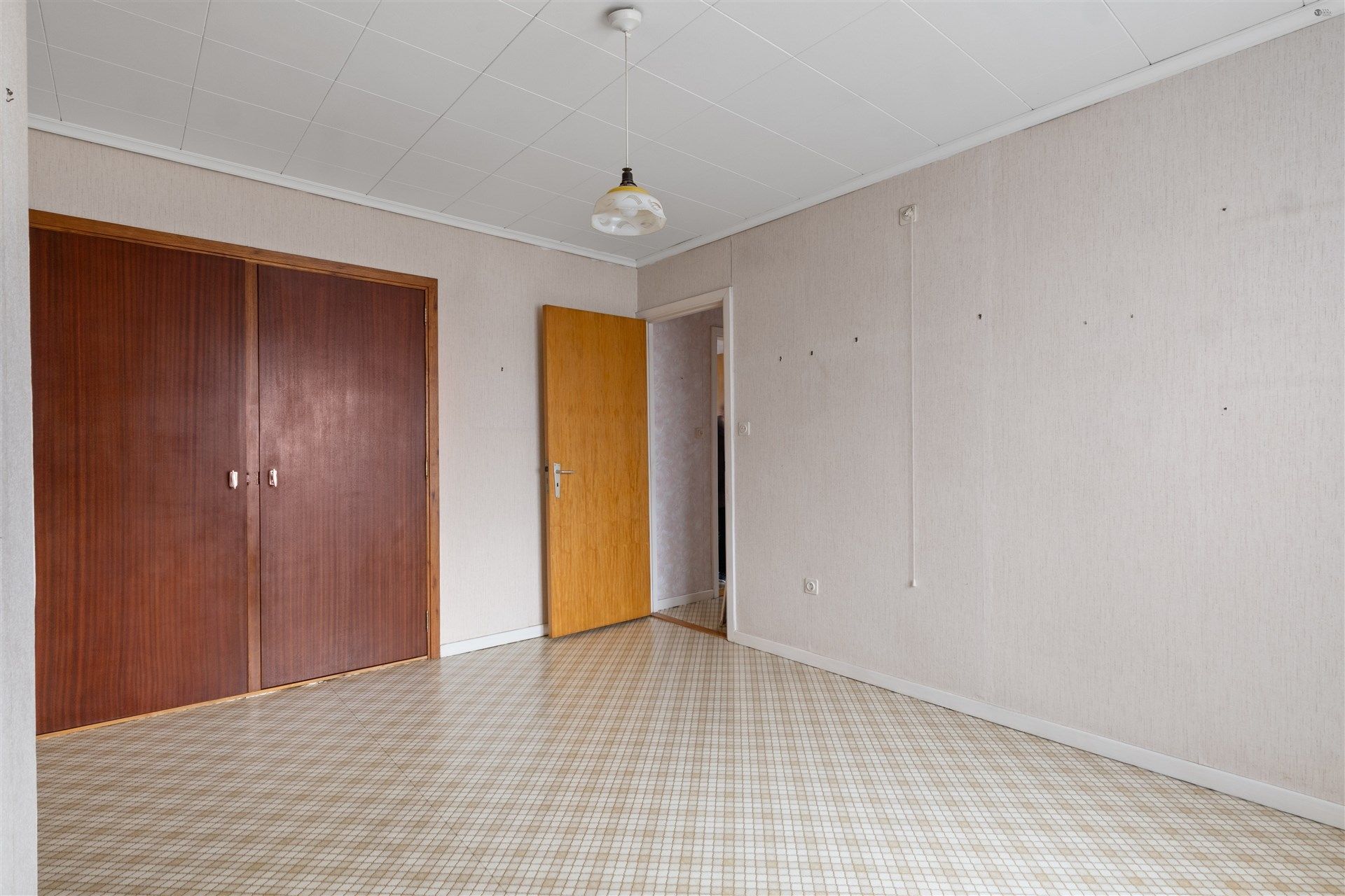 Ruim te renoveren halfopen bebouwing foto 16