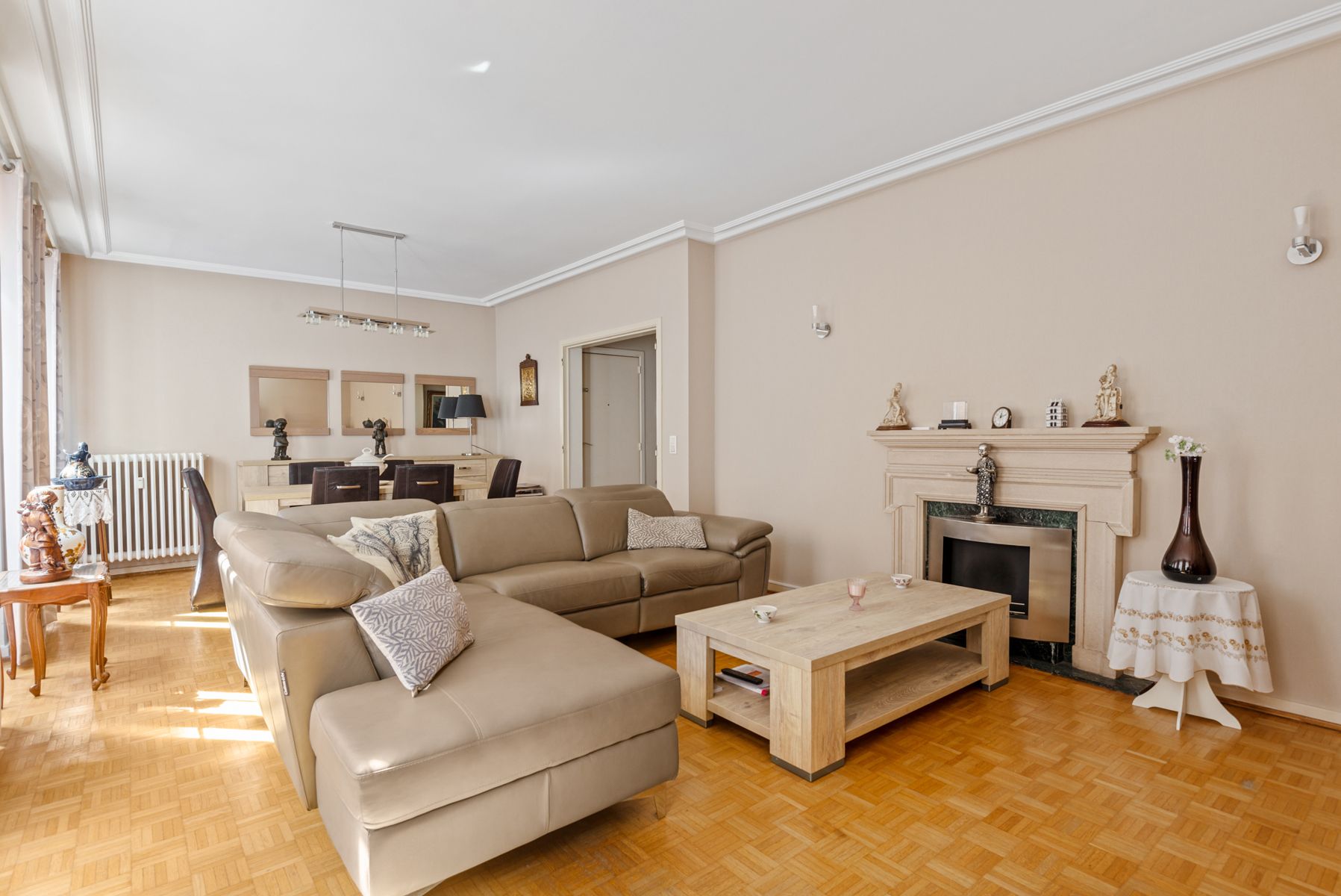 Authentiek appartement met 3 kamers  foto 4