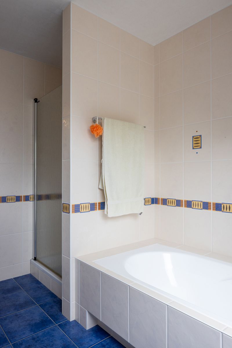 Een warme thuis in het groen foto 17