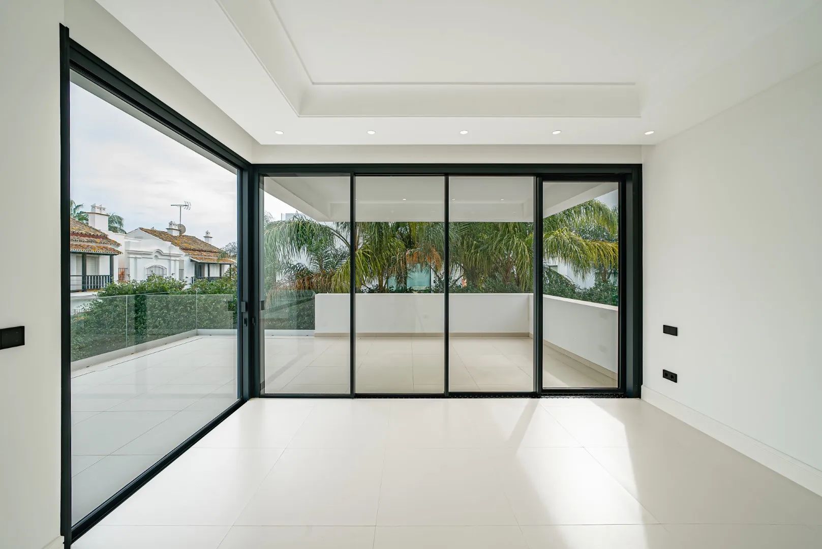Leven op het hoogste niveau – riante villa aan de prestigieuze Golden Mile foto 22
