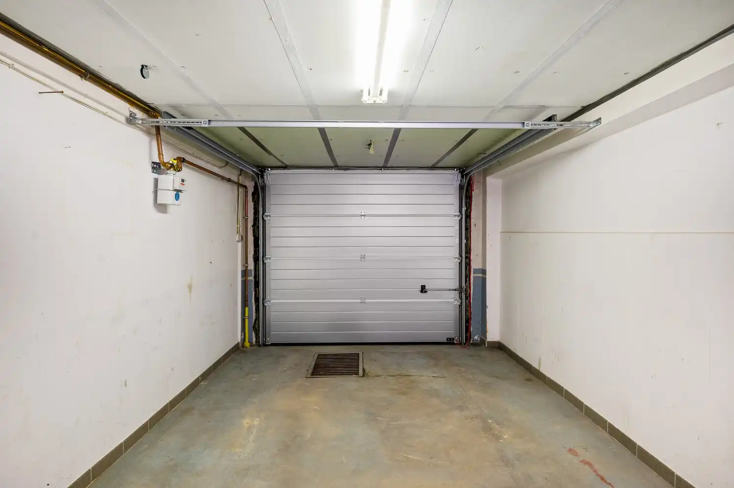 Charmante woning met 2 slaapkamers en een garage in Borgerhout foto 15