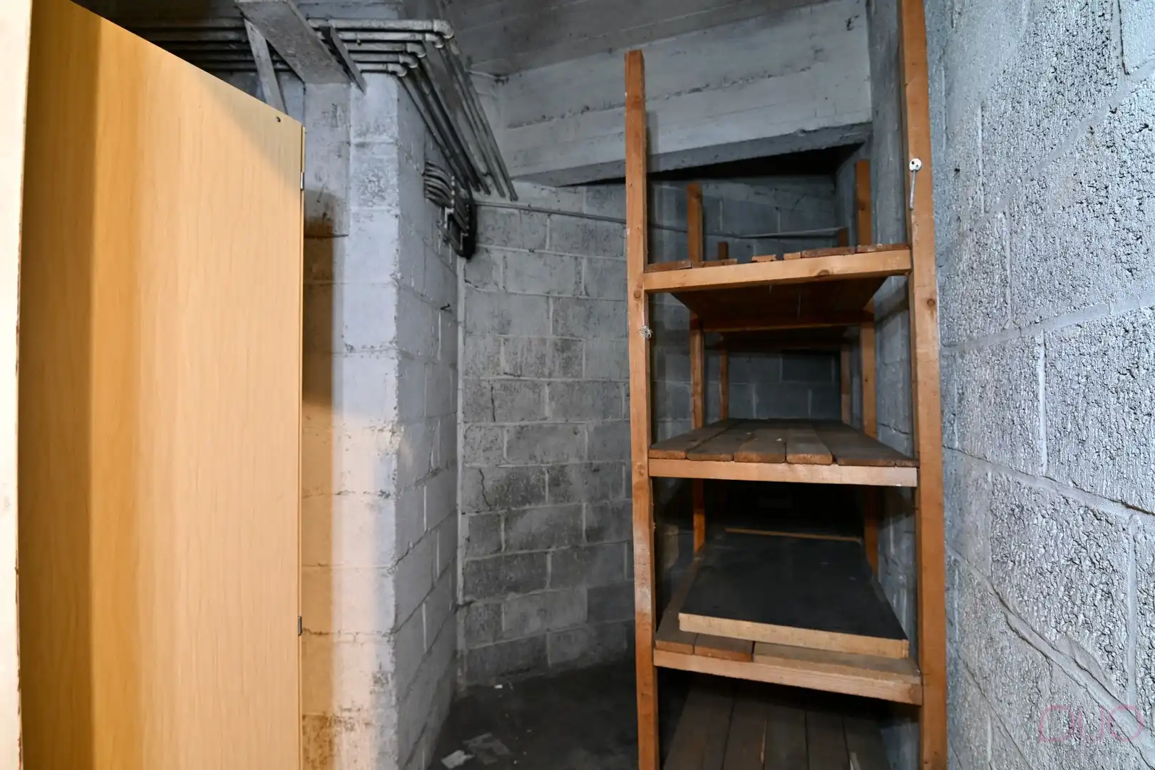 Centraal gelegen appartement met drie slaapkamers en terras foto 19