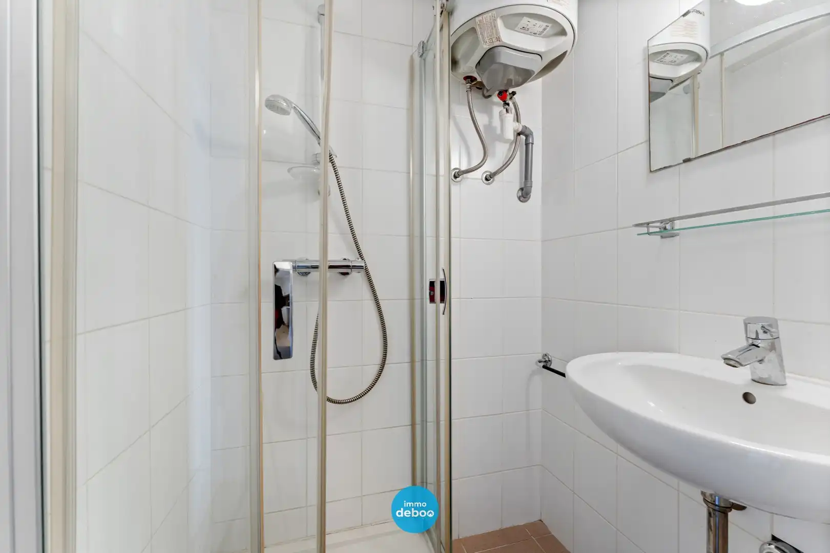 Centraal gelegen appartement met mooi open zicht foto 8