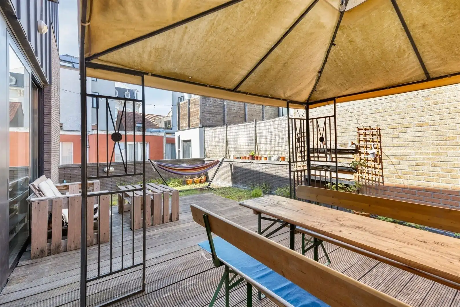 Unieke moderne triplex appt  met ruime garage op toplocatie in een steegje van de Kouter foto 13