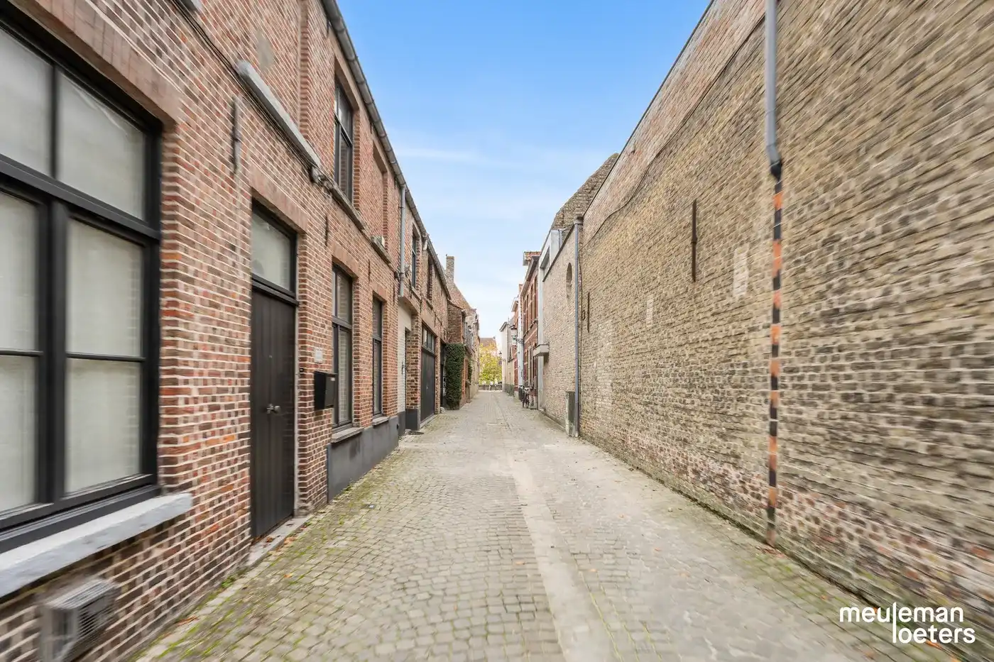 Brugs charmepand met potentieel, vlak bij de Langerei foto 14