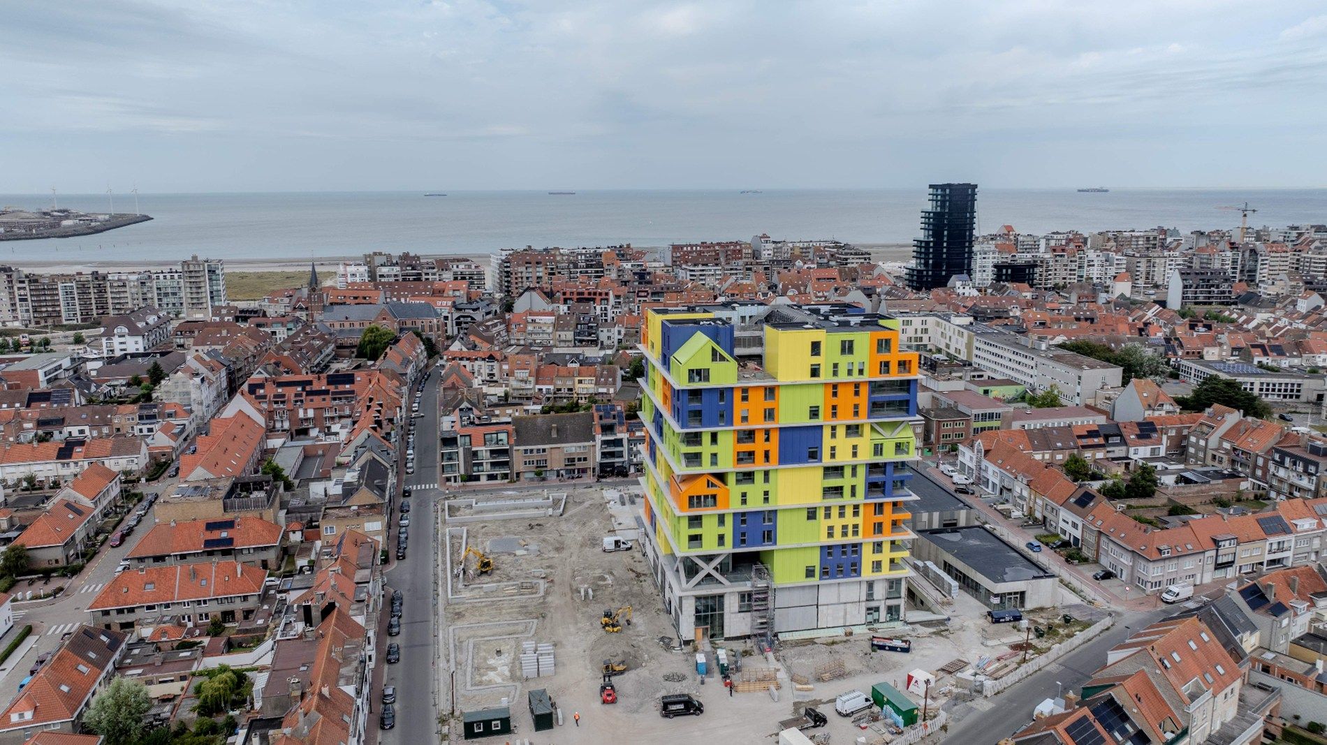 Luxueus afgewerkt appartement 141 m² met ruim terras, aangelegde tuin en adembenemende zichten foto 13