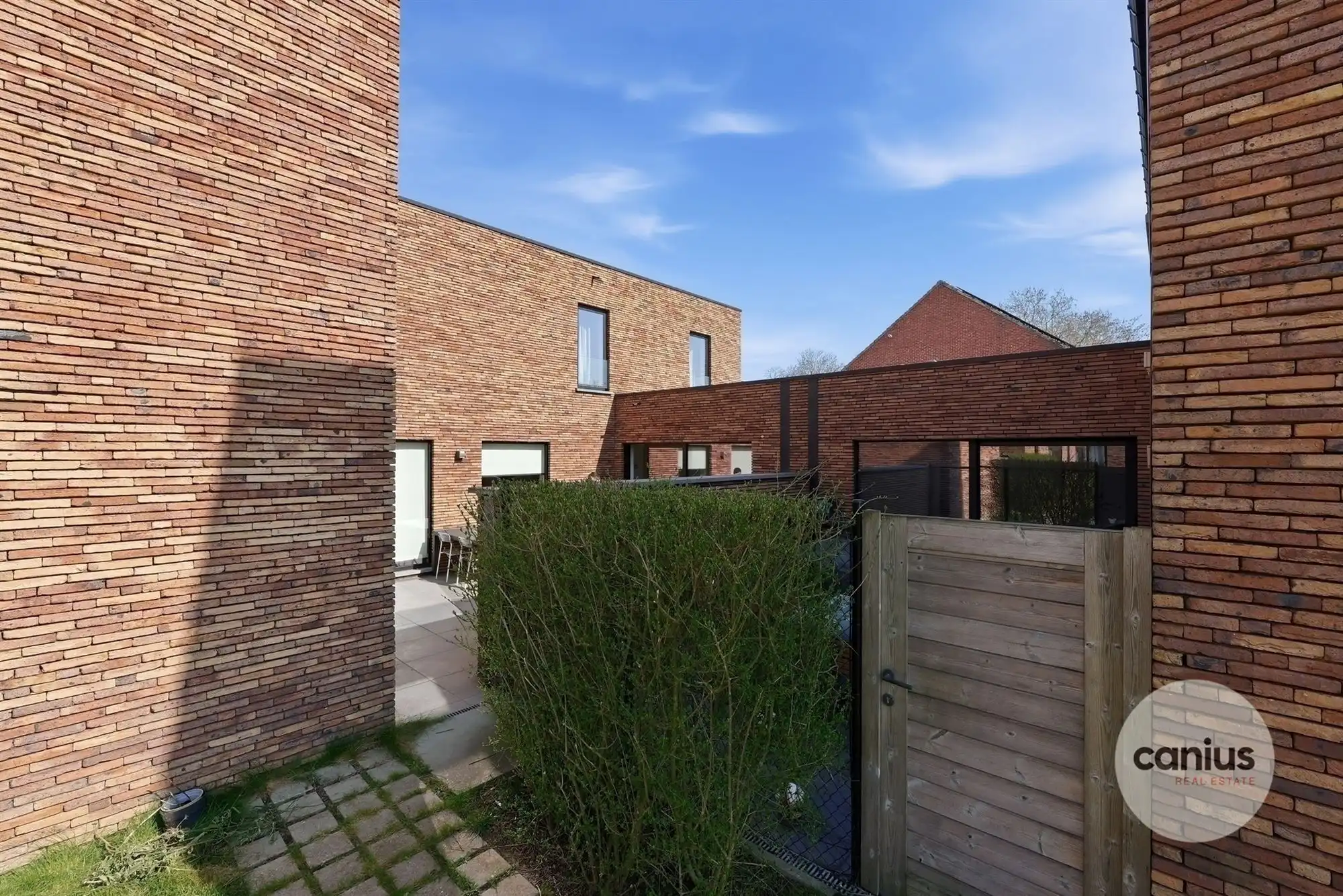 RECENTE WONING MET 3 SLKS NABIJ HET STADSCENTRUM foto 12