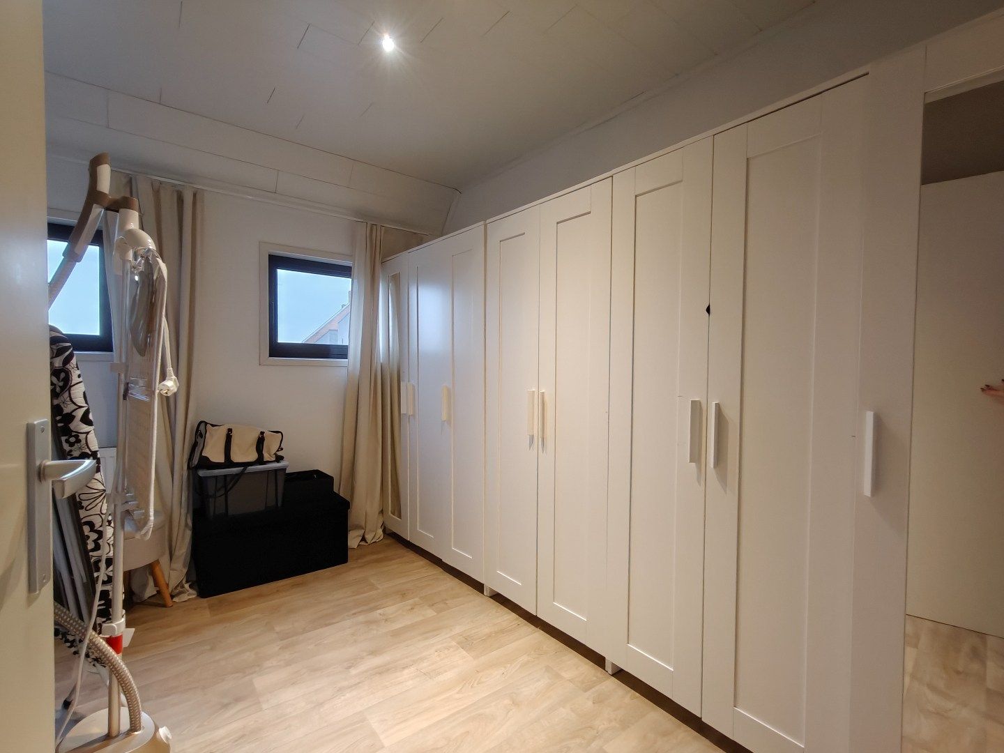 Rijwoning te Lokeren met tuin foto 8