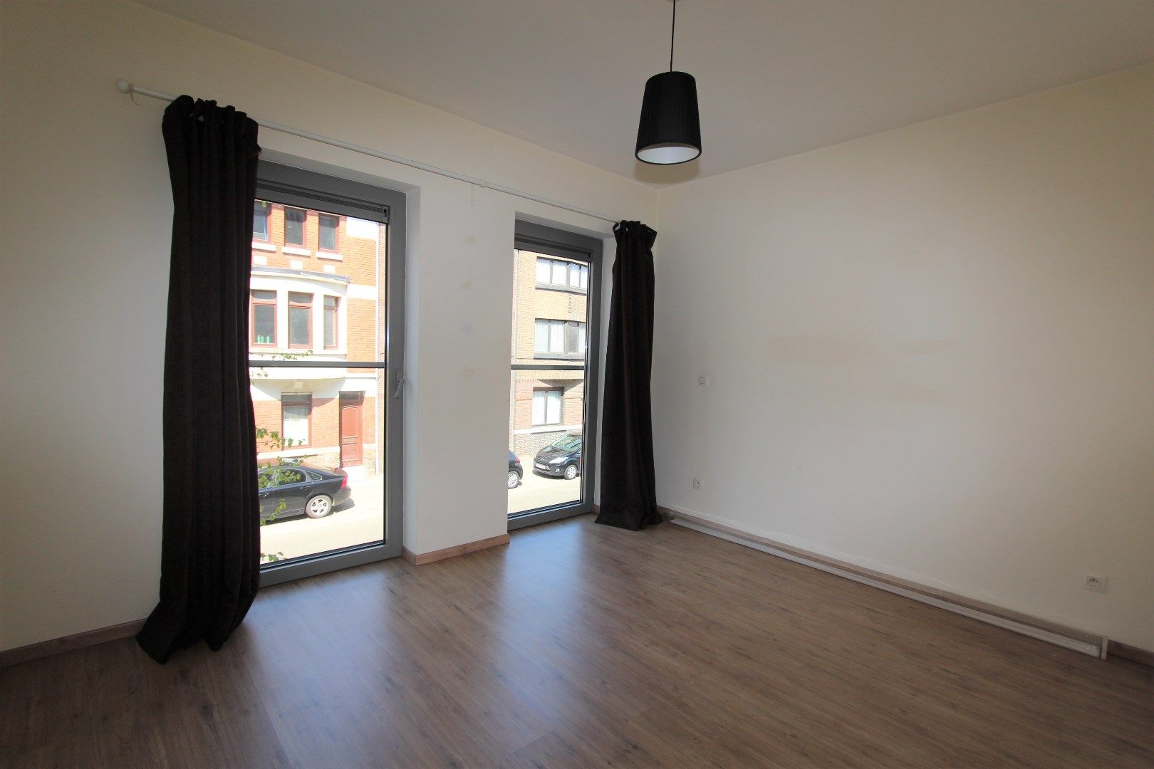 RUIM APPARTEMENT MET GROOT TERRAS EN GARAGE  foto 9