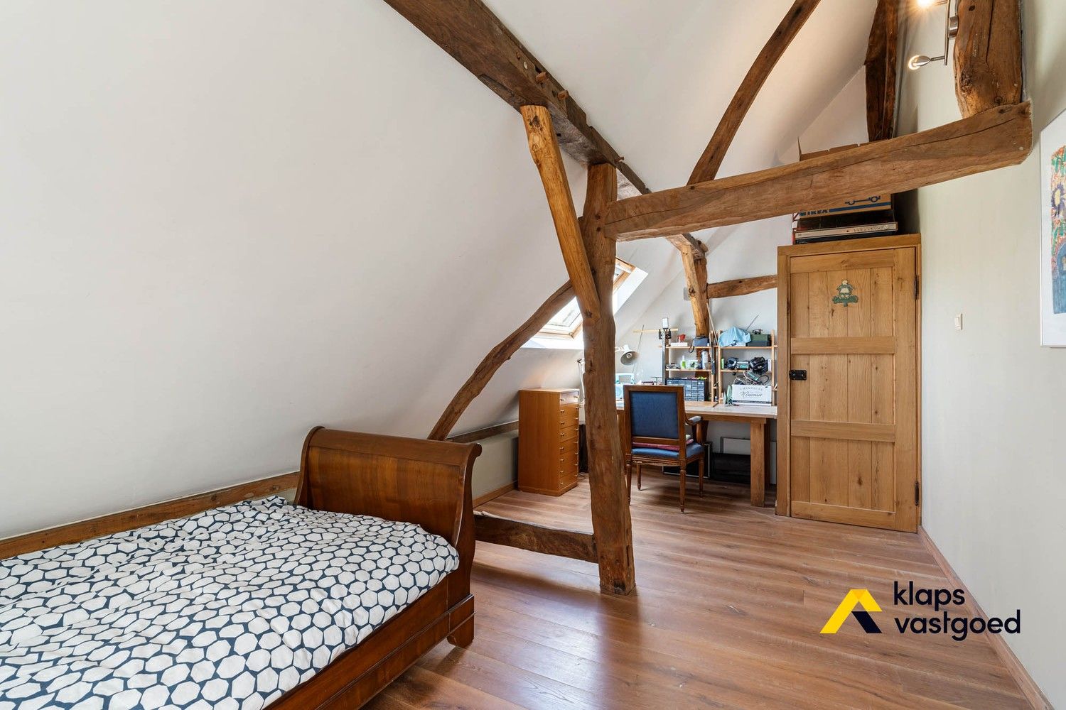 Exclusieve vakwerkhoeve op schitterend perceel van 33 are. foto 34