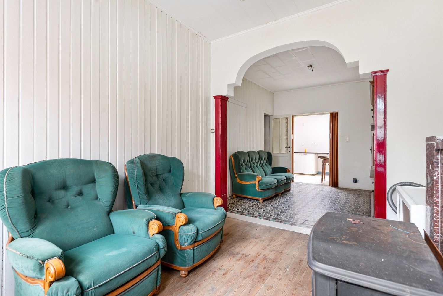 Leuke, te renoveren woning met 2 slaapkamers in het centrum van Duffel foto 2