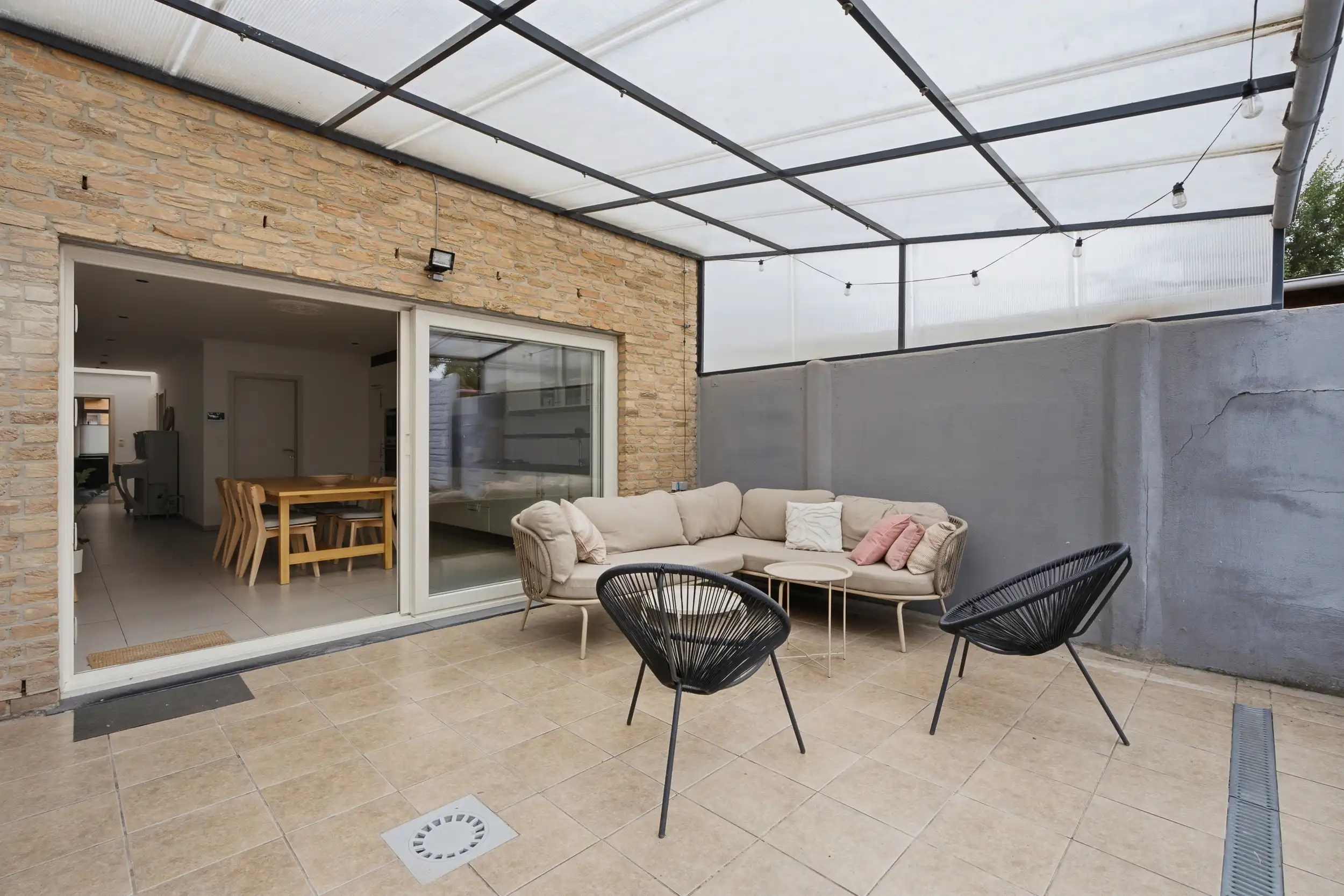 Instapklare woning in het centrum van Zele foto 15