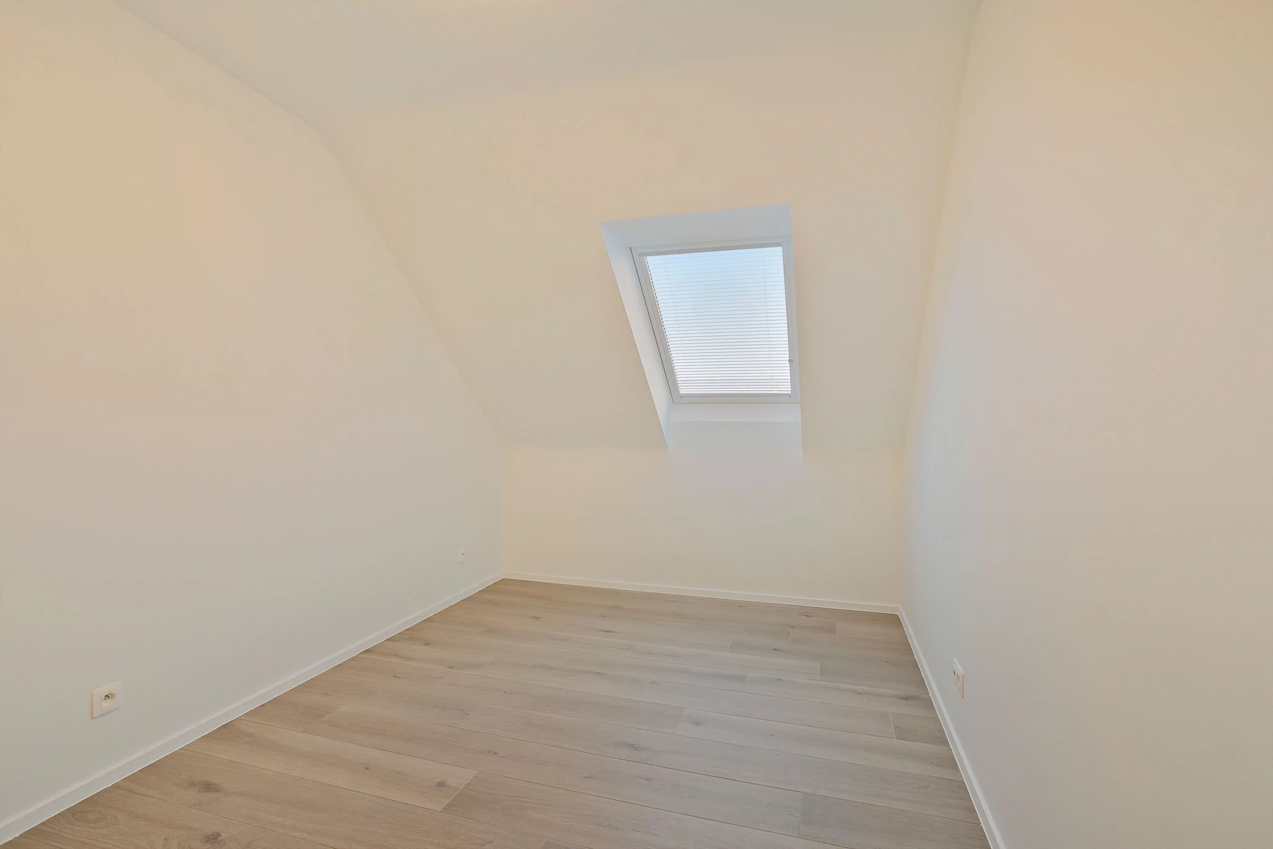 Appartement Te Huur foto 15