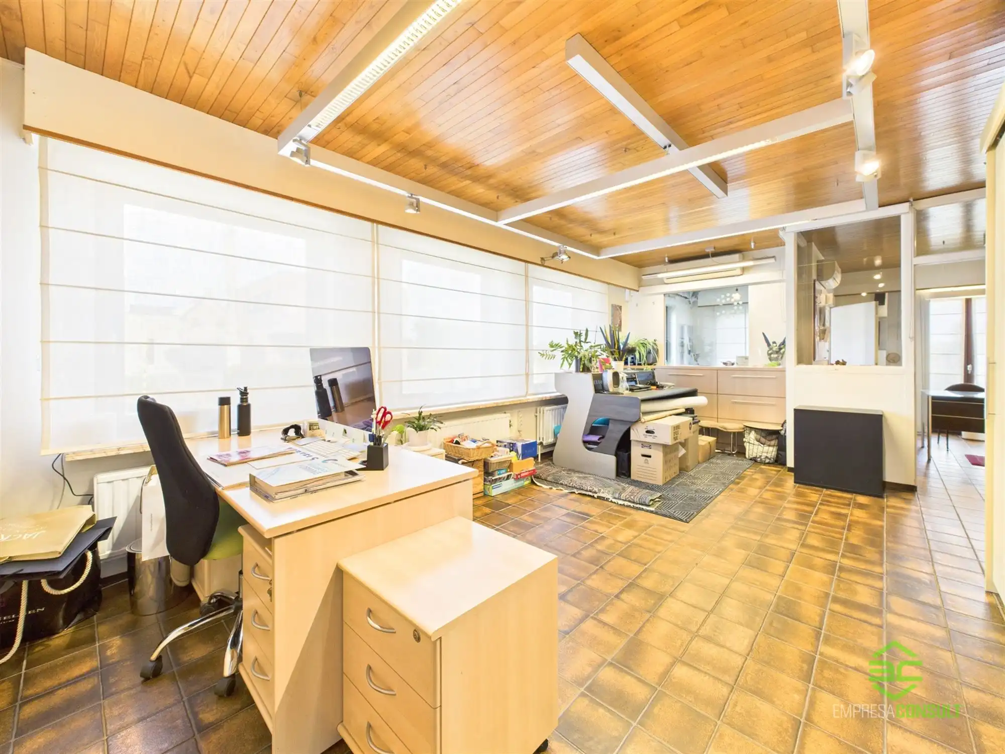 Ruime OB met aparte bureauruimte en 4 slpk in Brustem! foto 7