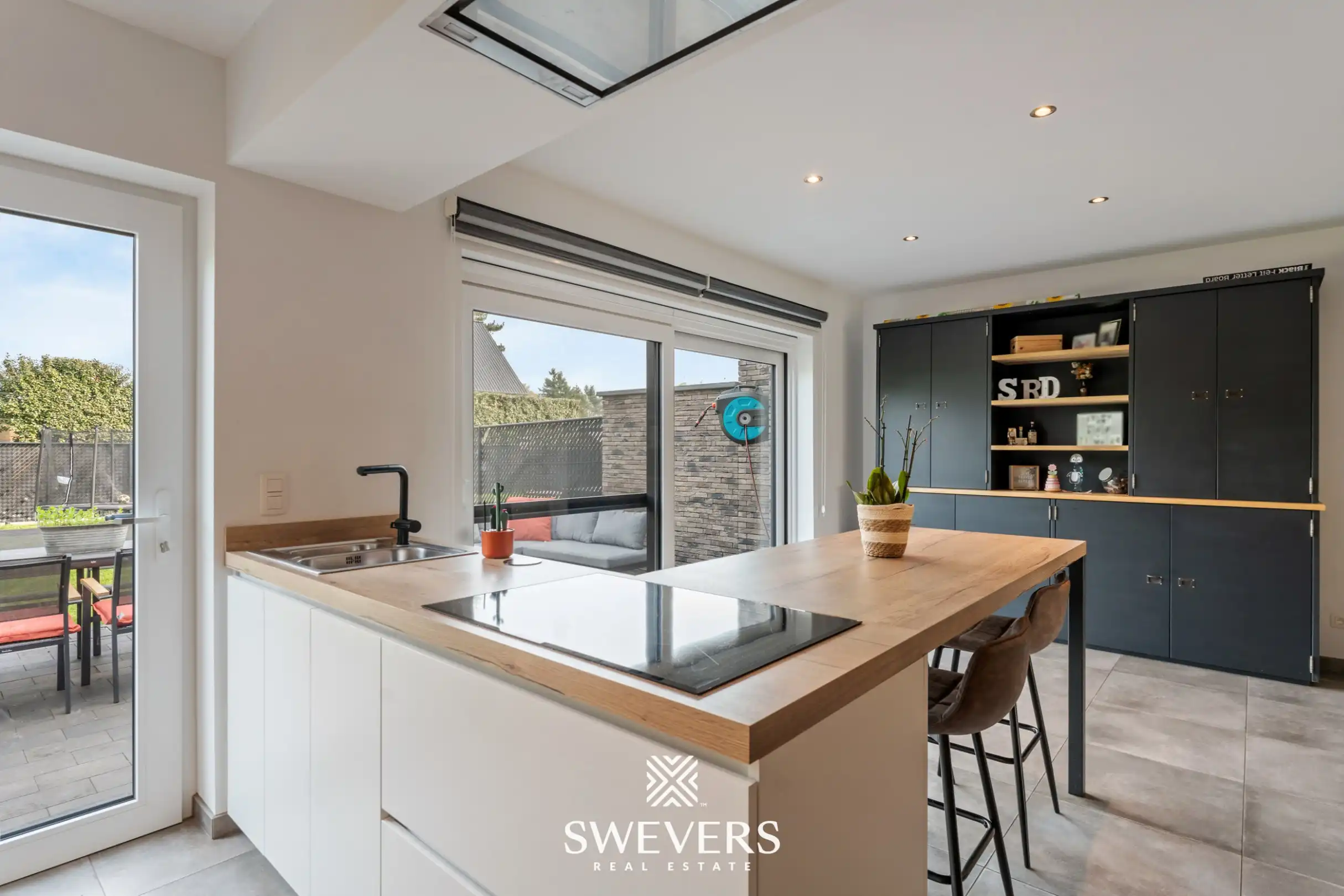 Modern wonen met garage en 3 volwaardige slaapkamers foto 9