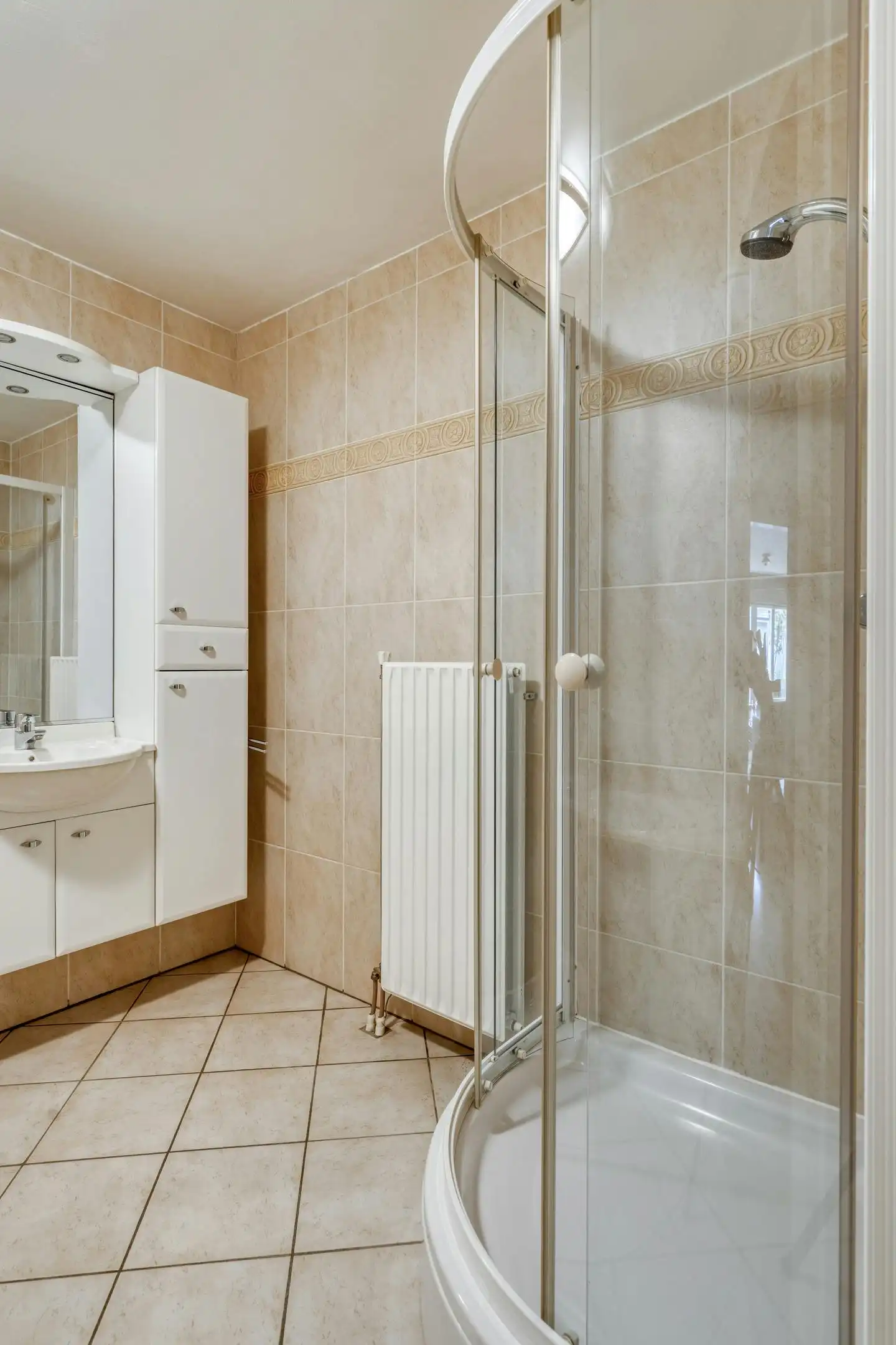 Gelijkvloers appartement met garagebox te koop in Meerle! foto 18