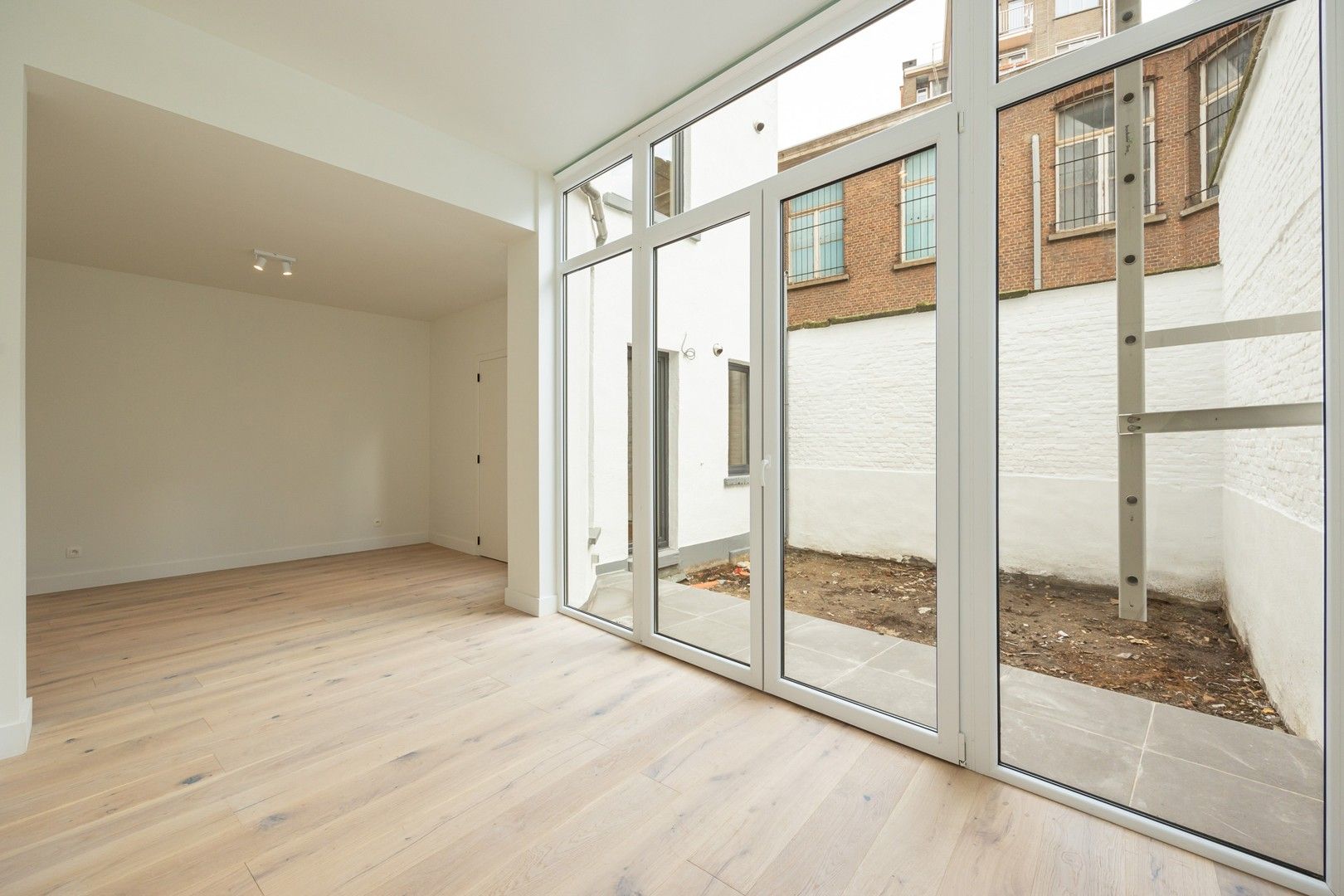 APPARTEMENT MET TUIN foto 7