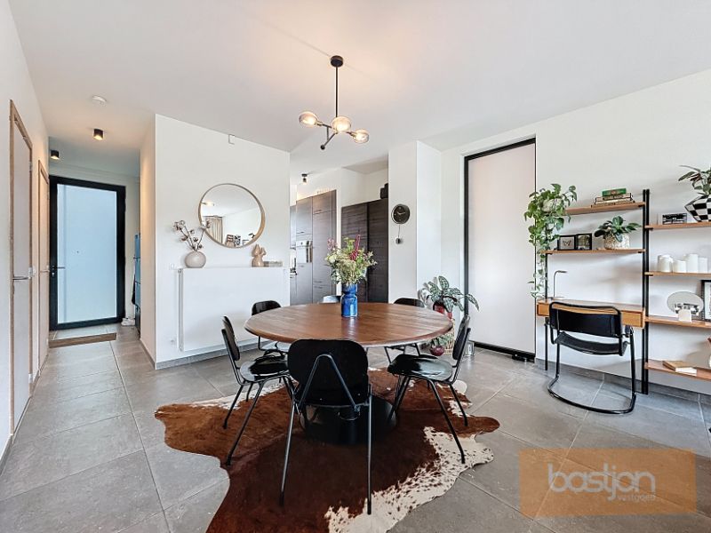 BEN (BIJNA ENERGIE NEUTRAAL) WONING TE HUUR MET 3 SLAAPKAMERS EN TUIN foto 5