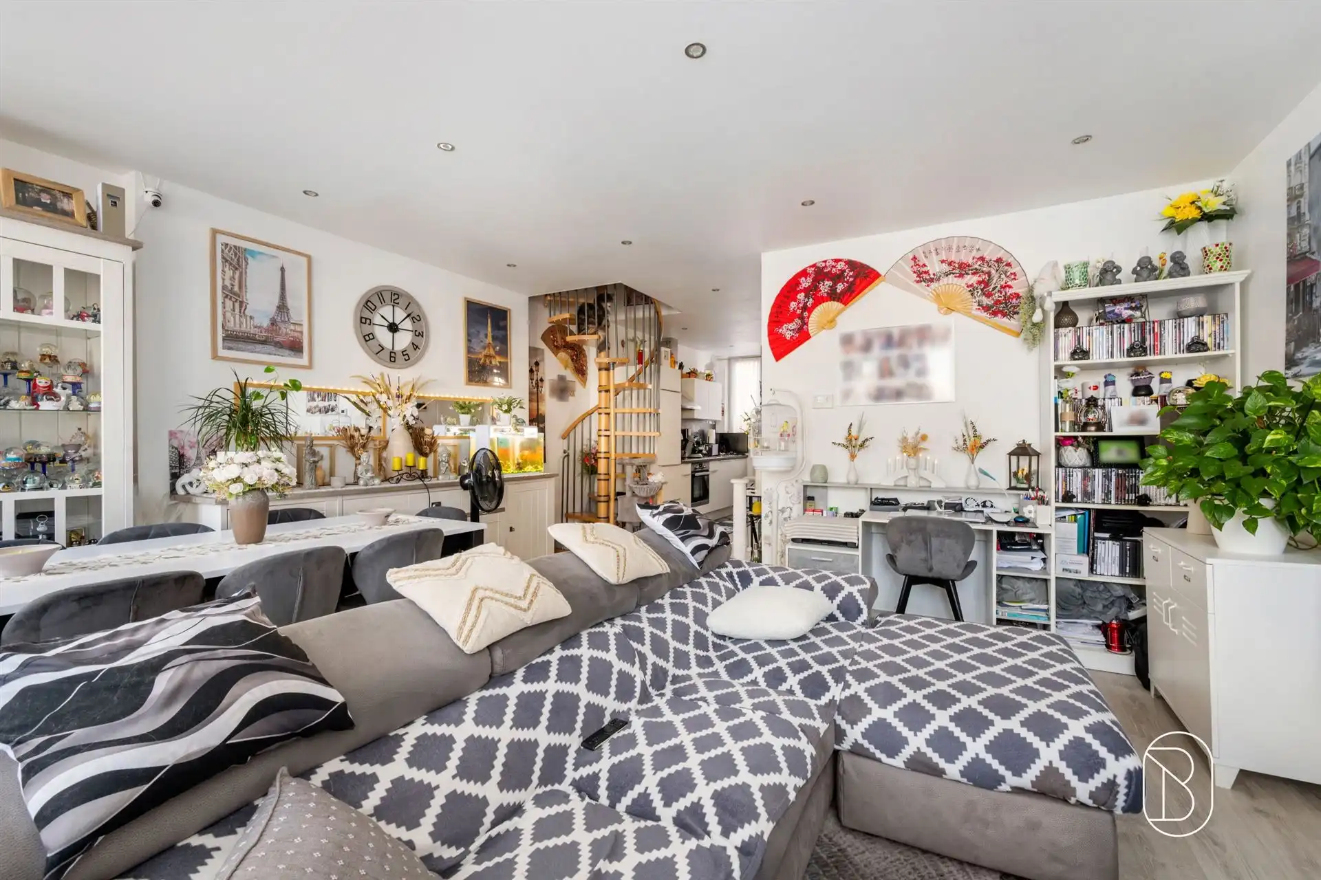 Mooi duplexappartement van 123 m² in het hart van Doornik foto 2