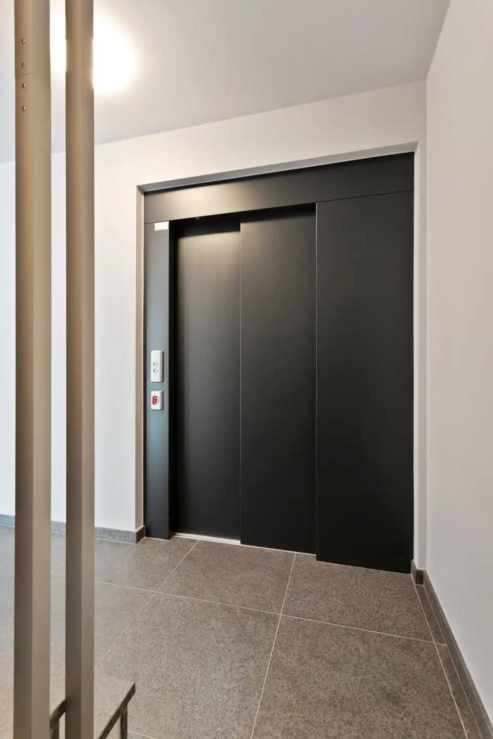 KERKSKEN -  Zeer ruim en luxueus gelijkvloers appartement foto 25