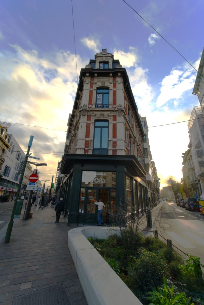 Commerciële ruimte te huur foto 16