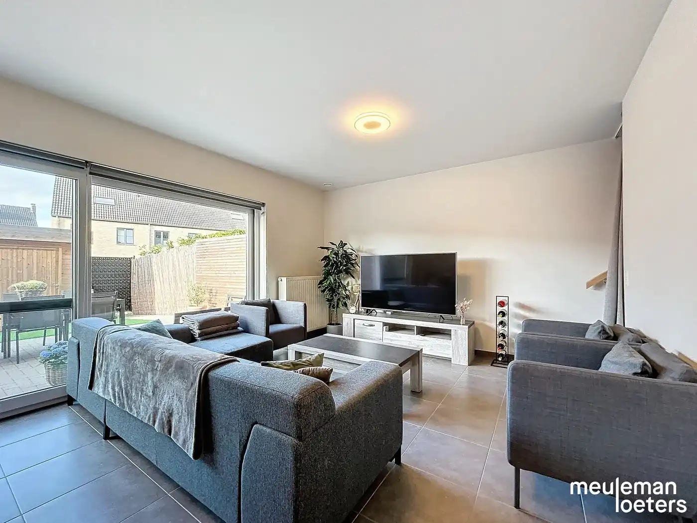 Instapklare energiezuinige woning met drie slaapkamers, tuin en garage foto 4