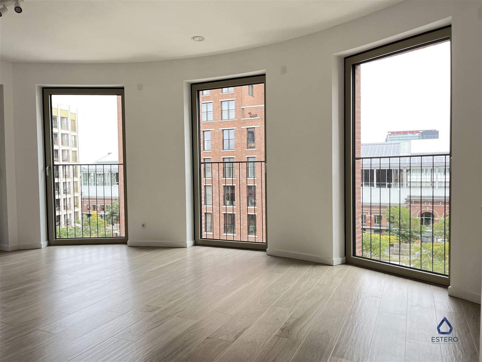 Ruim 1-Slaapkamer appartement in hartje Brussel foto 3