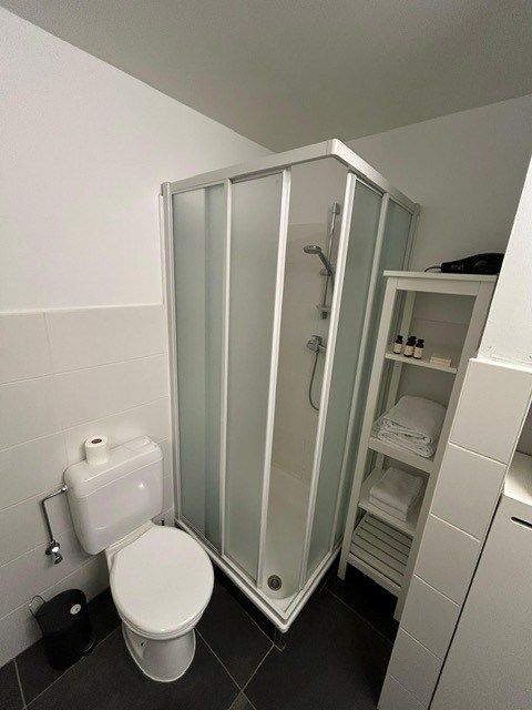 Volledig bemeubeld 1-slaapkamer appartement te Leuven foto 9