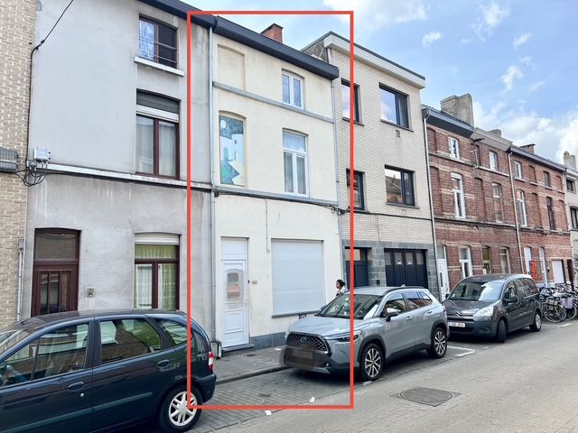 RUIME STADSWONING MET AANGENAME KOER foto {{pictureIndex}}